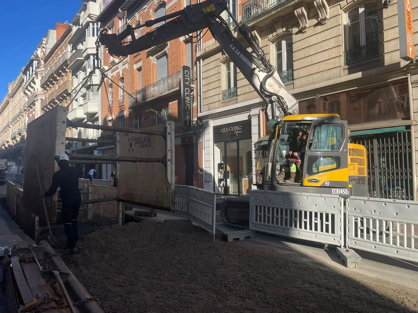 Réseaux pluvial et assainissement en centre-ville, rue de Metz